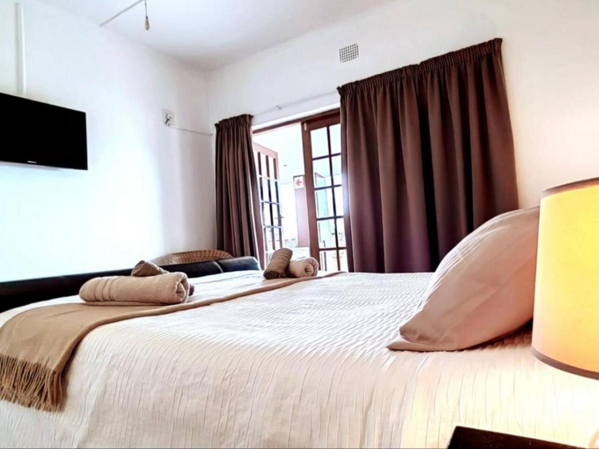 Aviators Paradise Guest House Mossel Bay Exterior foto